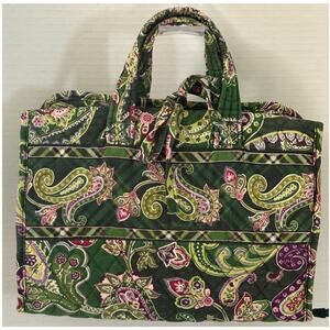 Vera Bradley Hanging Travel Fold Up Bag-Toiletries Make Up-Chelsea Green Paisley